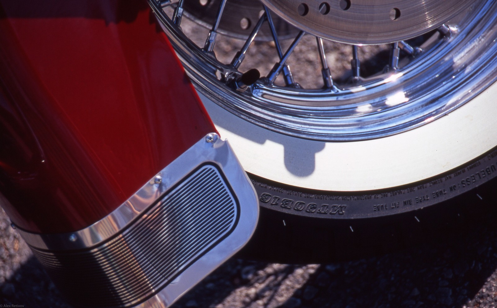 Chrome Vs Red